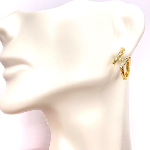 Gold Initial H Oval Hoop Earrings - Picture 3 of 4